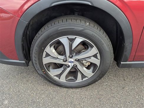 Used 2021 Subaru Outback Limited image 26