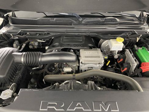 Used 2021 RAM 1500 Laramie AWD/4WD image 27