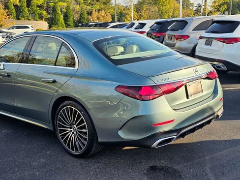 New 2026 Mercedes-Benz E 350 4MATIC Sedan image 12