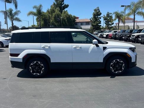 Used 2025 Hyundai Santa Fe SEL image 11