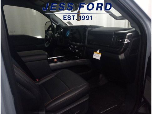 Used 2025 Ford F350 Lariat w/ Lariat Ultimate Package image 7