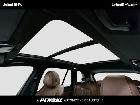 Used 2020 BMW X5 sDrive40i w/ M Sport Package RWD image 12