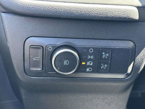 Used 2022 Ford Escape SEL image 33