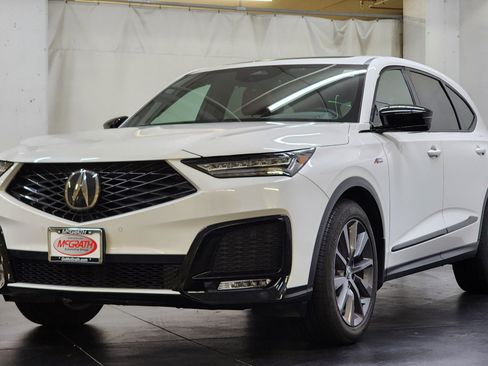 Used 2026 Acura MDX A-Spec image 10