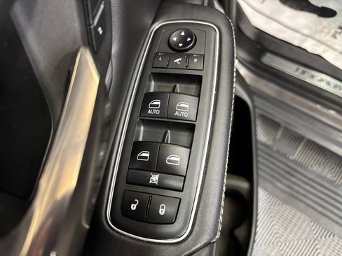 Used 2020 RAM 1500 Limited w/ Advanced Safety Group AWD/4WD image 13