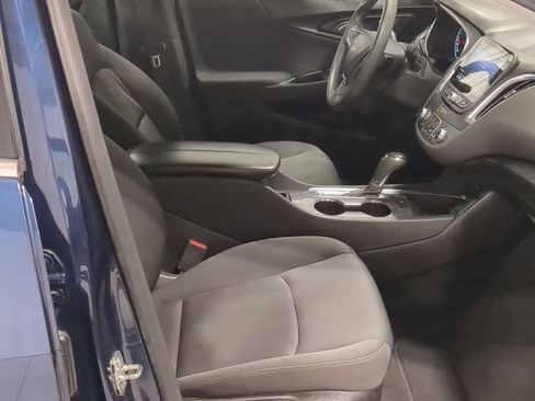 Used 2020 Chevrolet Malibu LT FWD image 26