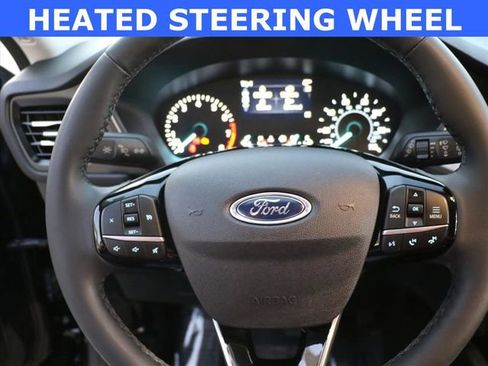 Used 2022 Ford Escape SEL image 11