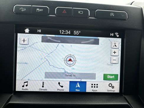 Used 2018 Ford F150 Platinum w/ Equipment Group 701A Luxury image 30