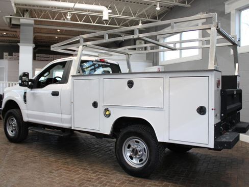Used 2019 Ford F350 XL w/ XL Value Package image 4