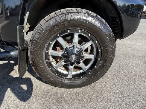 Used 2012 Toyota Tacoma PreRunner w/ TRD Sport Pkg image 10