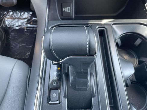New 2025 Ford F150 Lightning Flash AWD/4WD image 17
