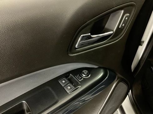 Used 2018 Chevrolet Colorado Z71 AWD/4WD image 26