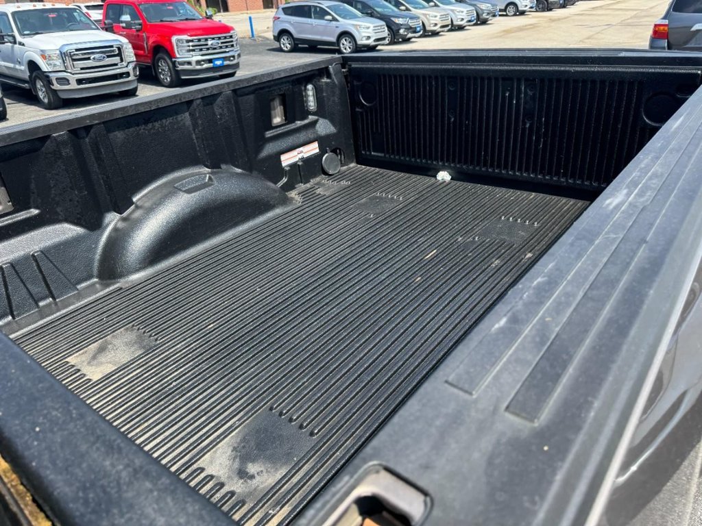 Used 2018 Ford F150 XLT w/ Equipment Group 302A Luxury AWD/4WD image 7