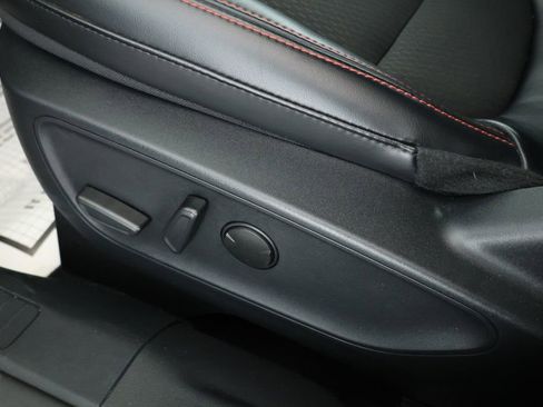 Used 2024 Ford Escape ST-Line image 9