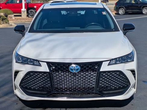 Used 2019 Toyota Avalon XSE w/ Carpet Mat Package image 9