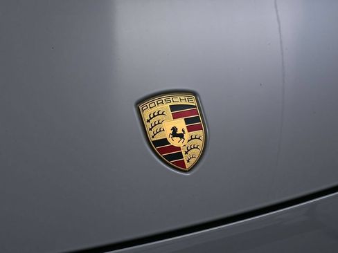 Certified 2023 Porsche Cayenne AWD/4WD image 13