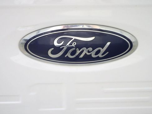 Used 2021 Ford F150 XL w/ Trailer Tow Package AWD/4WD image 8