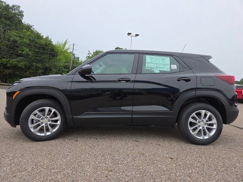 New 2026 Chevrolet TrailBlazer LS AWD/4WD image 13