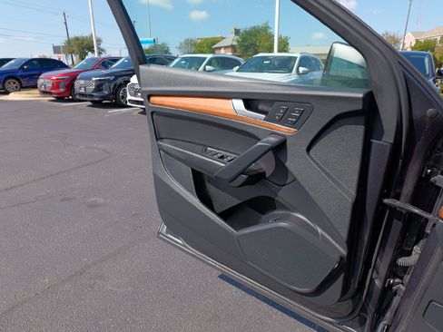 Certified 2022 Audi Q5 2.0T Premium w/ Convenience Package image 22