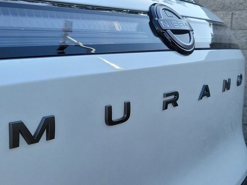 Used 2025 Nissan Murano SV FWD image 25