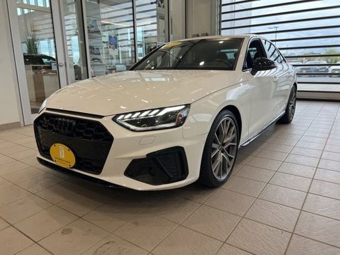 Used 2023 Audi S4 Prestige AWD/4WD image 3