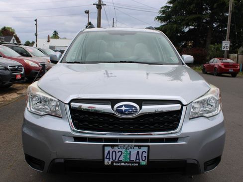 Used 2015 Subaru Forester 2.5i Premium w/ All-Weather Package AWD/4WD image 2