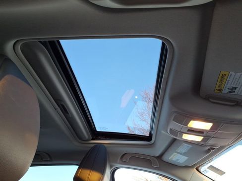 Used 2021 MAZDA CX-5 Touring w/ Touring Preferred SV Package image 11