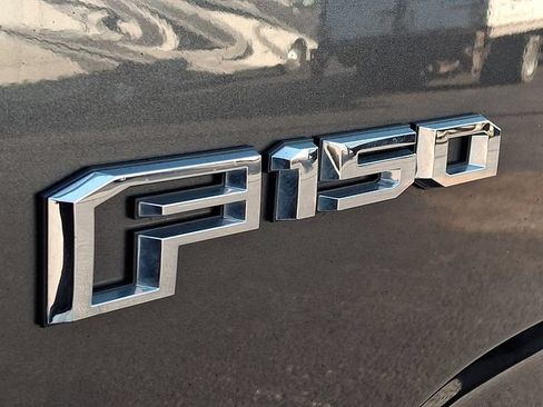 Used 2016 Ford F150 XLT w/ Equipment Group 302A Luxury AWD/4WD image 29