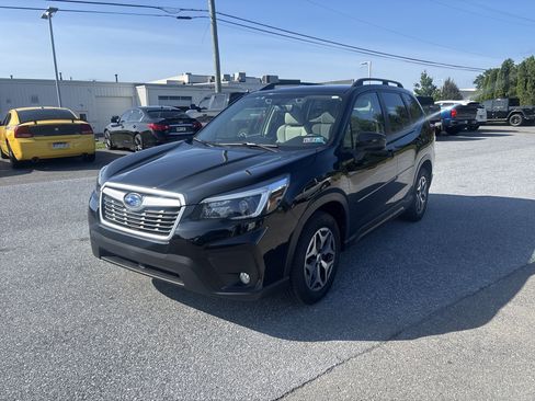 Certified 2021 Subaru Forester Premium AWD/4WD image 5