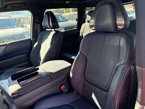 Certified 2026 INFINITI QX80 4WD image 20