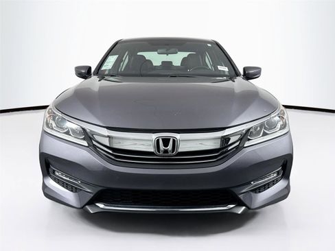 Used 2016 Honda Accord Sport image 7