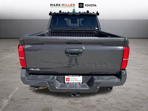 Certified 2025 Toyota Tacoma SR5 AWD/4WD image 4