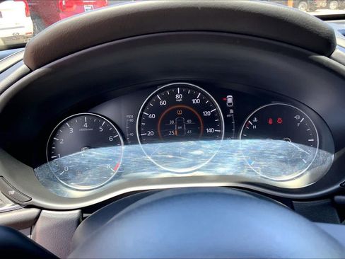Used 2025 MAZDA CX-30 AWD 2.5 S w/ Preferred Package image 24