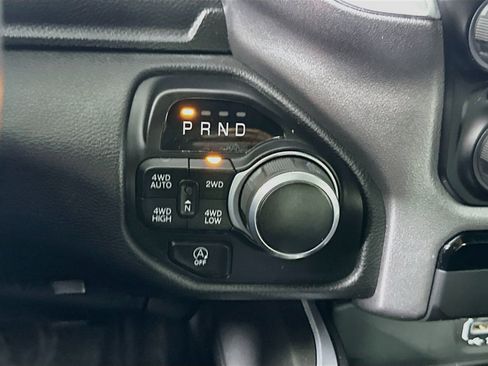 Used 2023 RAM 1500 Big Horn AWD/4WD image 23