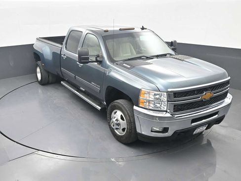Used 2012 Chevrolet Silverado 3500 LTZ AWD/4WD image 32