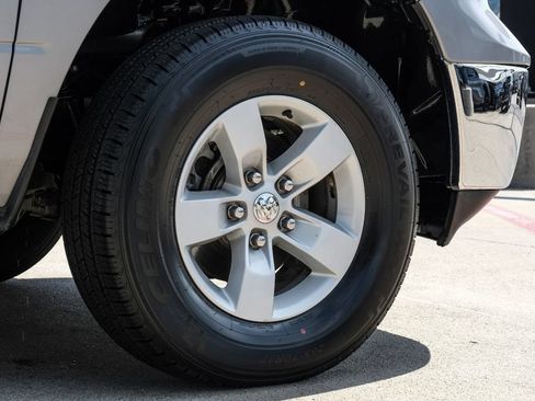 Used 2019 RAM 1500 Tradesman w/ Chrome Plus Package RWD image 49