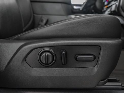 Used 2020 Chevrolet Silverado 2500 LTZ w/ LTZ Plus Package image 35