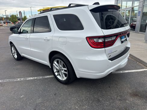 Used 2024 Dodge Durango GT AWD/4WD image 3