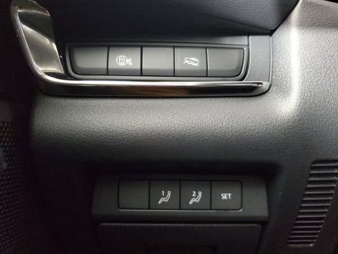 Used 2025 MAZDA CX-30 AWD 2.5 S w/ Preferred Package image 35