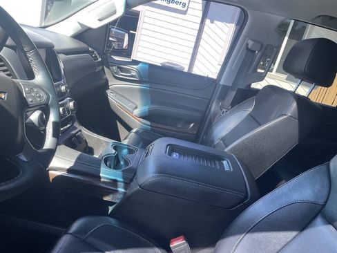 Used 2017 Chevrolet Tahoe LT AWD/4WD image 5