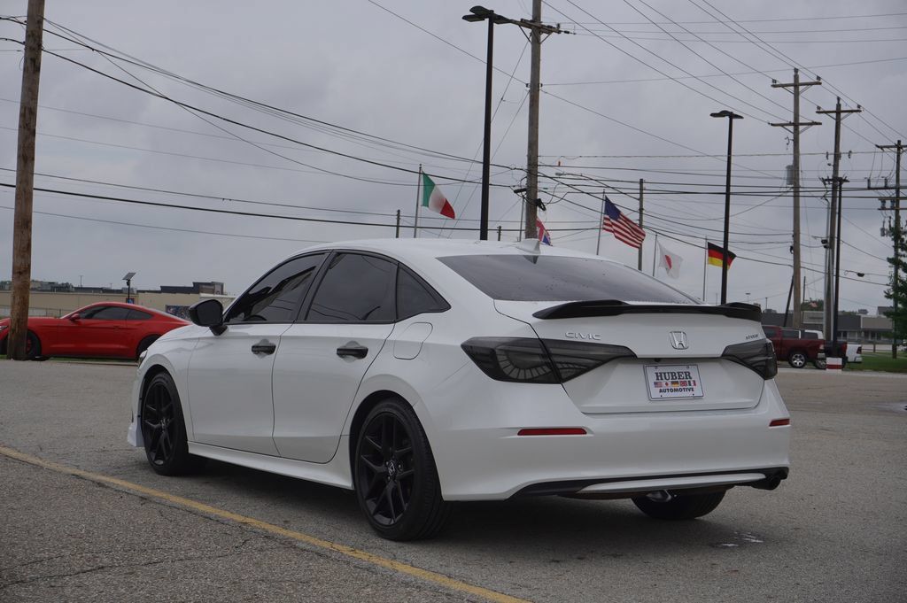 Used 2022 Honda Civic Sport image 5