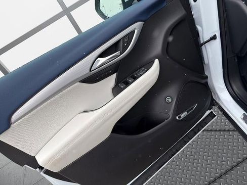 New 2026 Buick Envision Avenir image 23