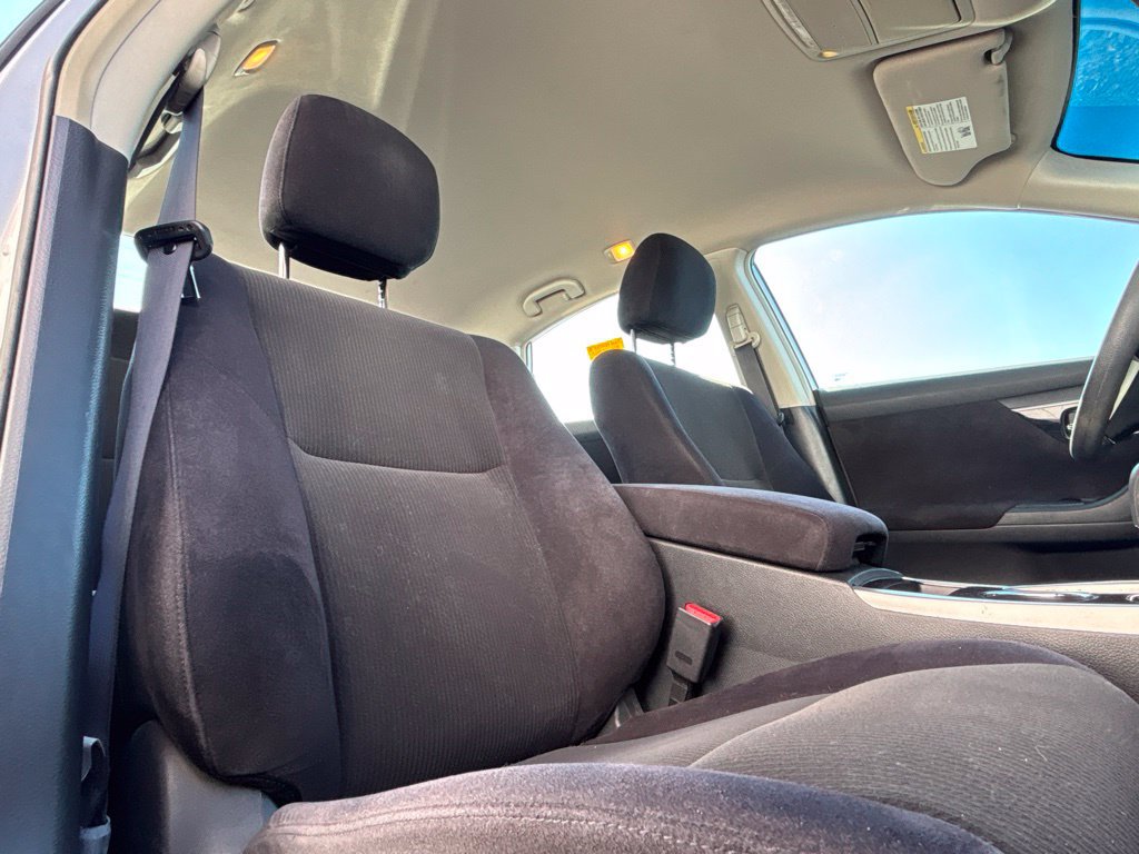Used 2013 Nissan Altima 2.5 S FWD image 26