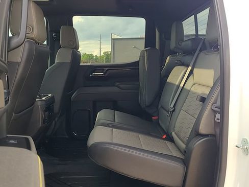 Used 2023 Chevrolet Silverado 1500 ZR2 w/ Technology Package AWD/4WD image 24