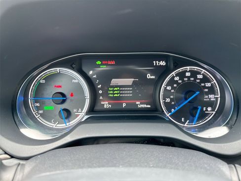 Used 2021 Toyota Venza Limited image 21