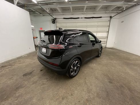 Used 2023 Chevrolet Bolt LT w/ Infotainment Package image 6