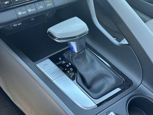 Certified 2023 Hyundai Elantra SEL FWD image 31