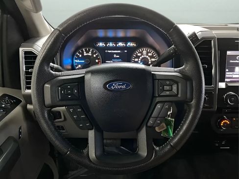 Used 2015 Ford F150 XLT w/ Equipment Group 302A Luxury RWD image 17