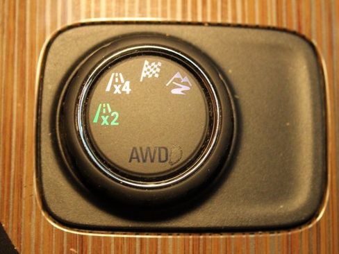 Used 2019 GMC Acadia SLE image 29