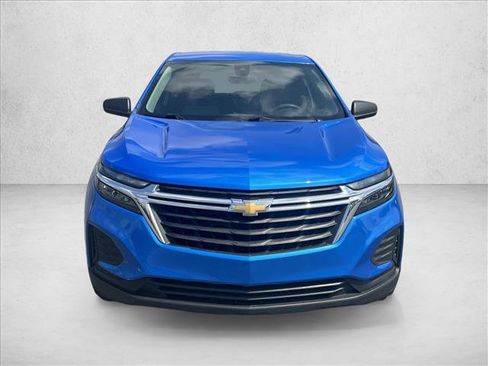 Used 2024 Chevrolet Equinox LS w/ LS Convenience Package image 2